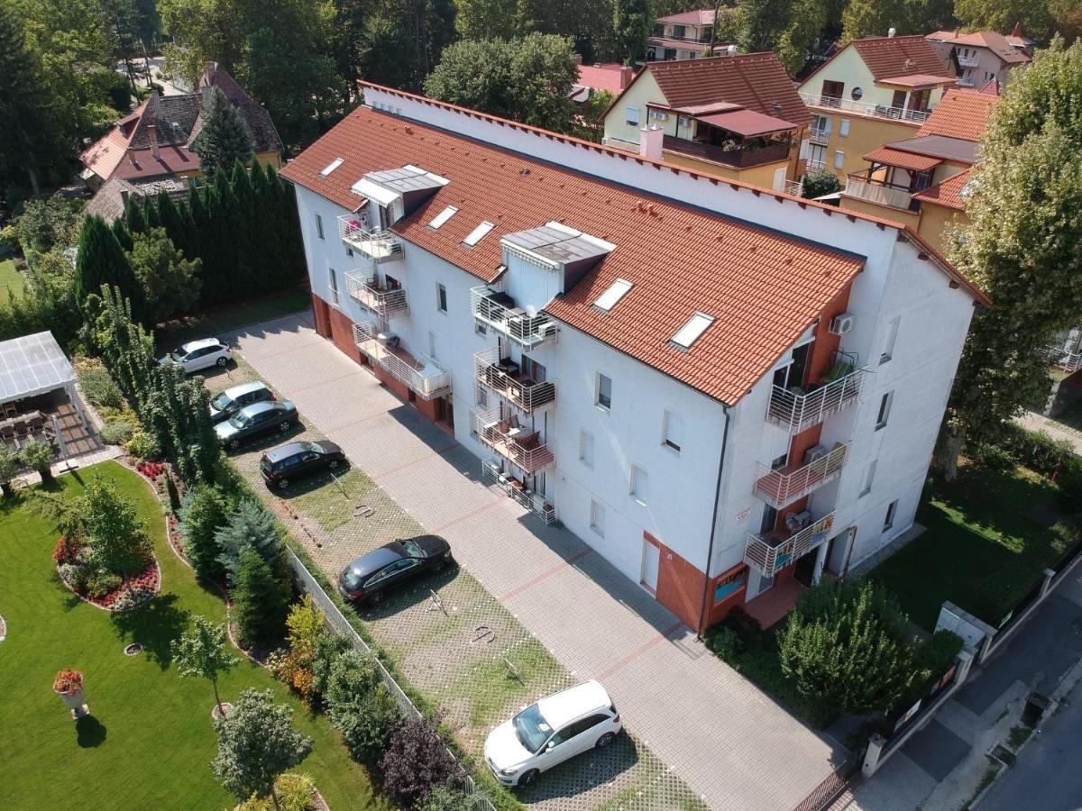 Dorina Wellness Apartman Шиофок Экстерьер фото