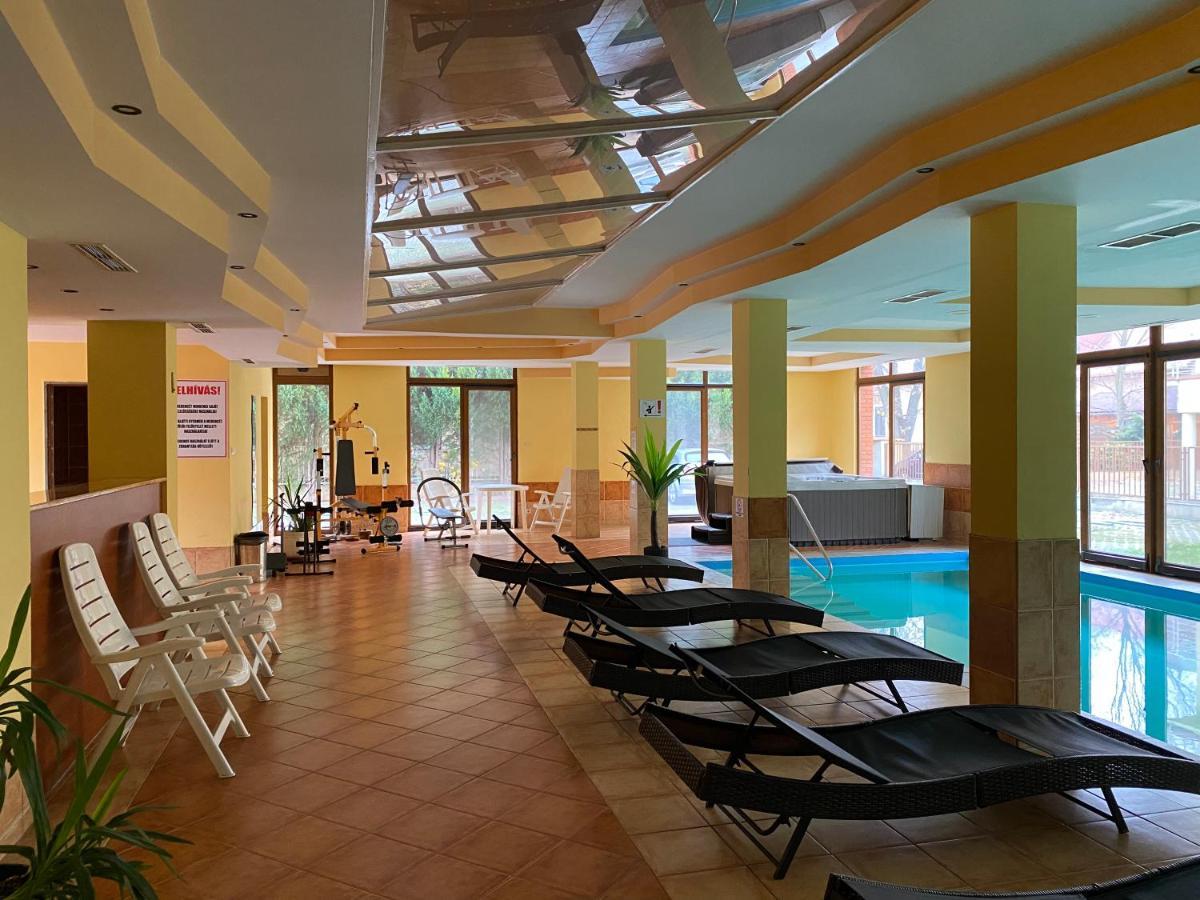 Dorina Wellness Apartman Шиофок Экстерьер фото