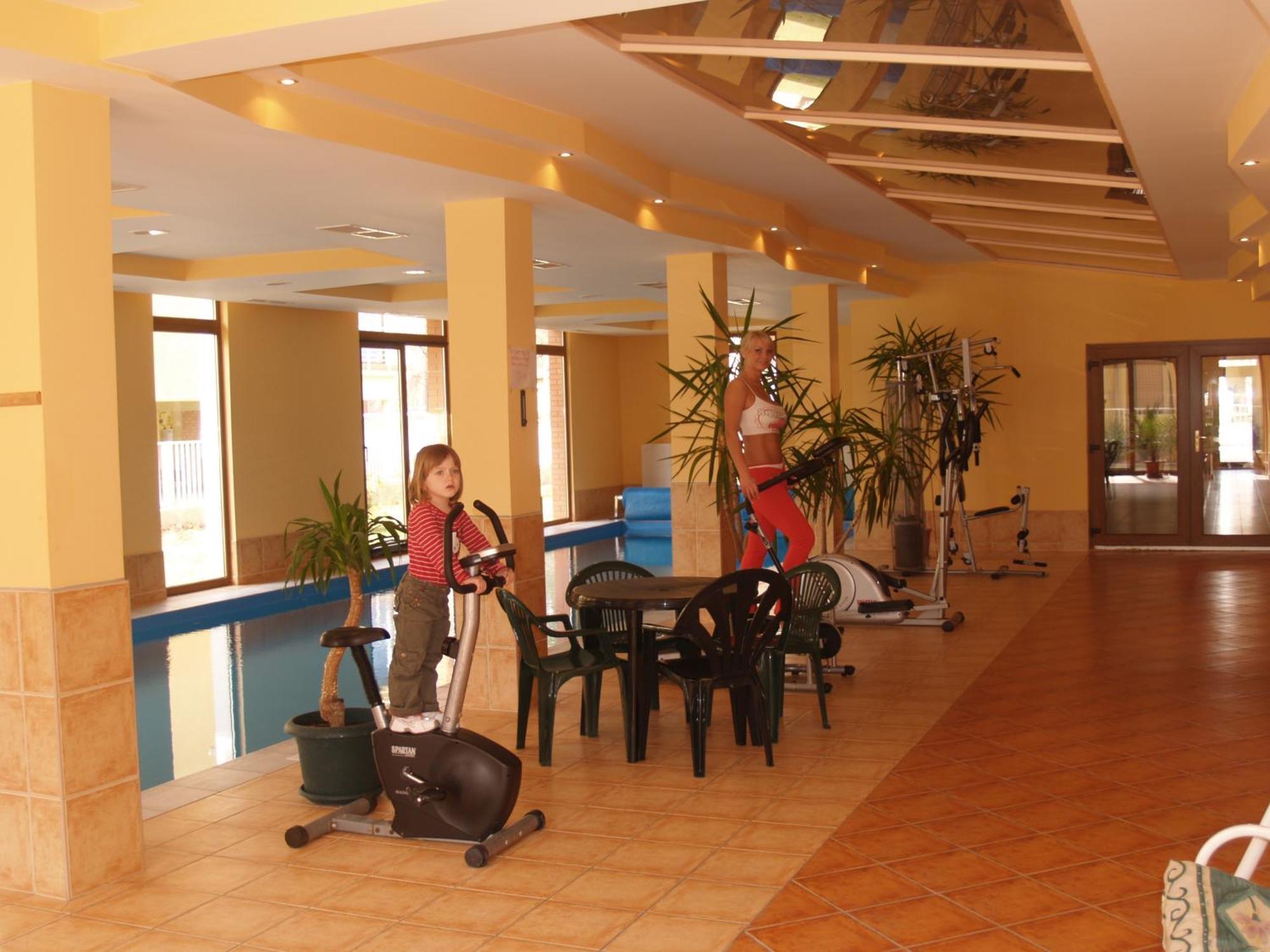Dorina Wellness Apartman Шиофок Экстерьер фото